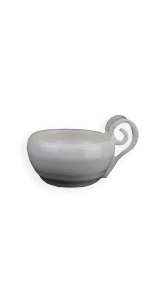 Tazza con manico a ricciolo